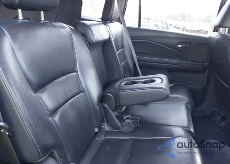 2016 Honda Pilot Ex-L z USA, uszkodzony, nr VIN 5FNYF6H79GB064250